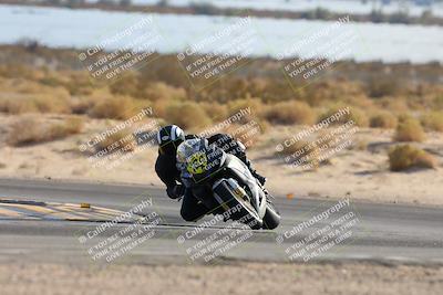 media/Nov-16-2024-CVMA (Sat) [[0e4bb1f32f]]/Race 9-Amateur Supersport Middleweight/